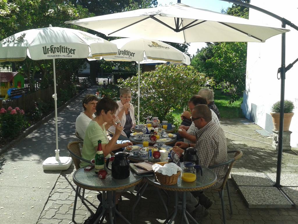 Pension Am Stadtrand Zerbst Экстерьер фото